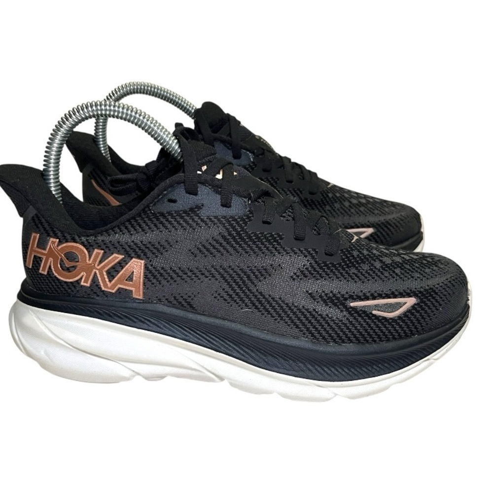 NEW Hoka One One Clifton 9 Running Shoes, Black, Women's  Size 5D Wide